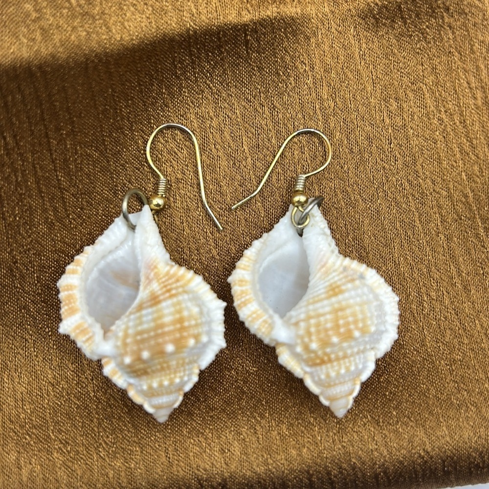 Colorful Fish and Shell Earrings - Picture 6 of 8